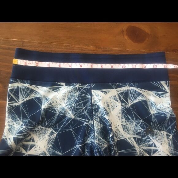 ADIDAS Climalite Capris Size Medium - Picture 5 of 9